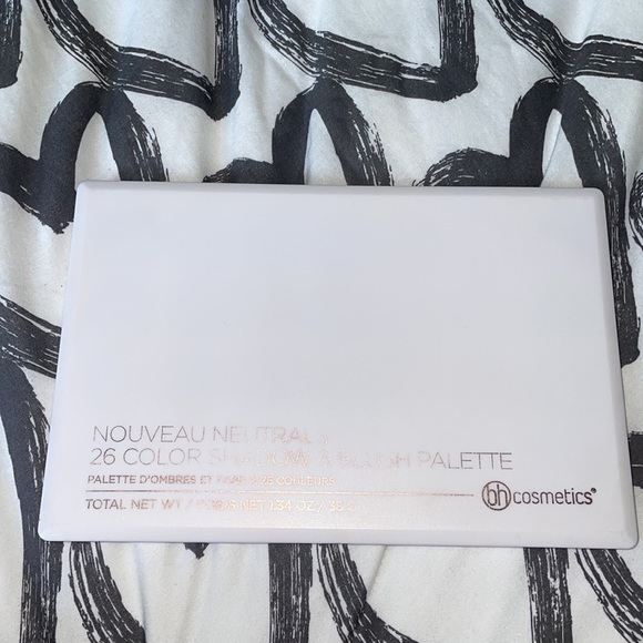 BH Cosmetics Palette - Picture 2 of 4